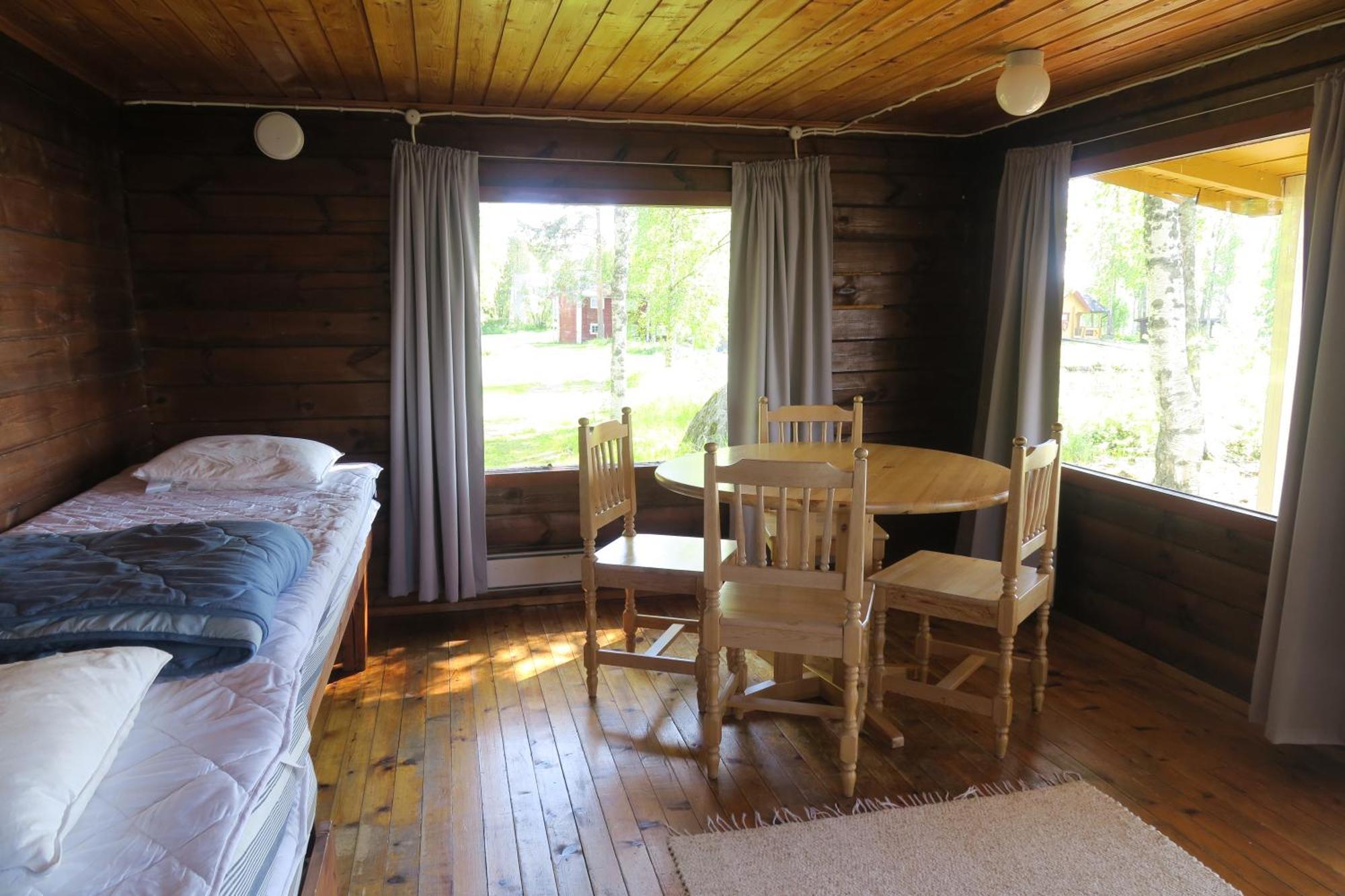 Marjoniemi Camping Hotel Hiidenniemi Ngoại thất bức ảnh