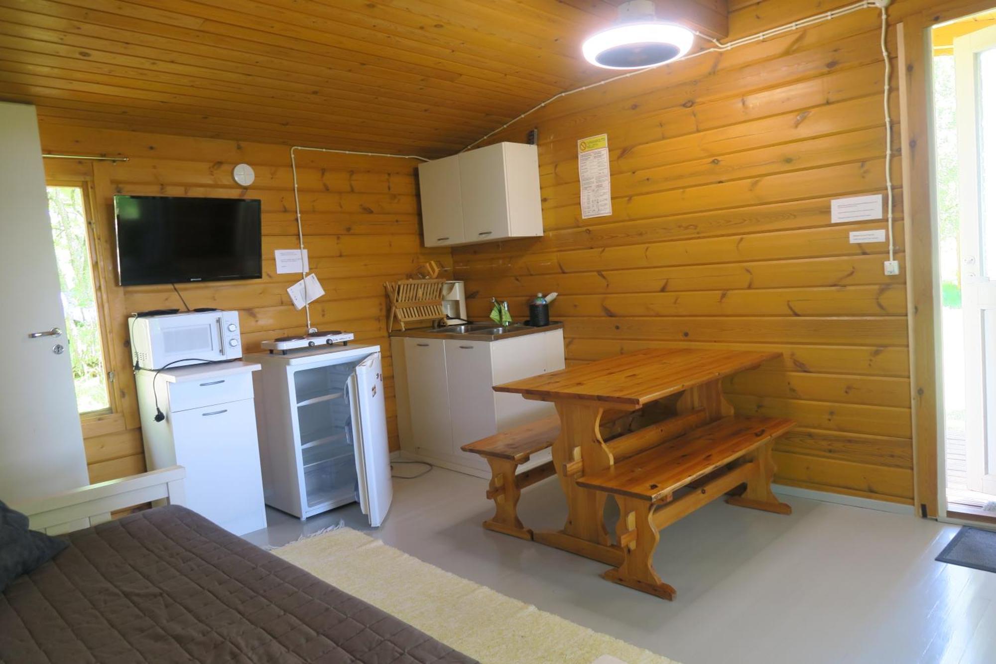 Marjoniemi Camping Hotel Hiidenniemi Ngoại thất bức ảnh