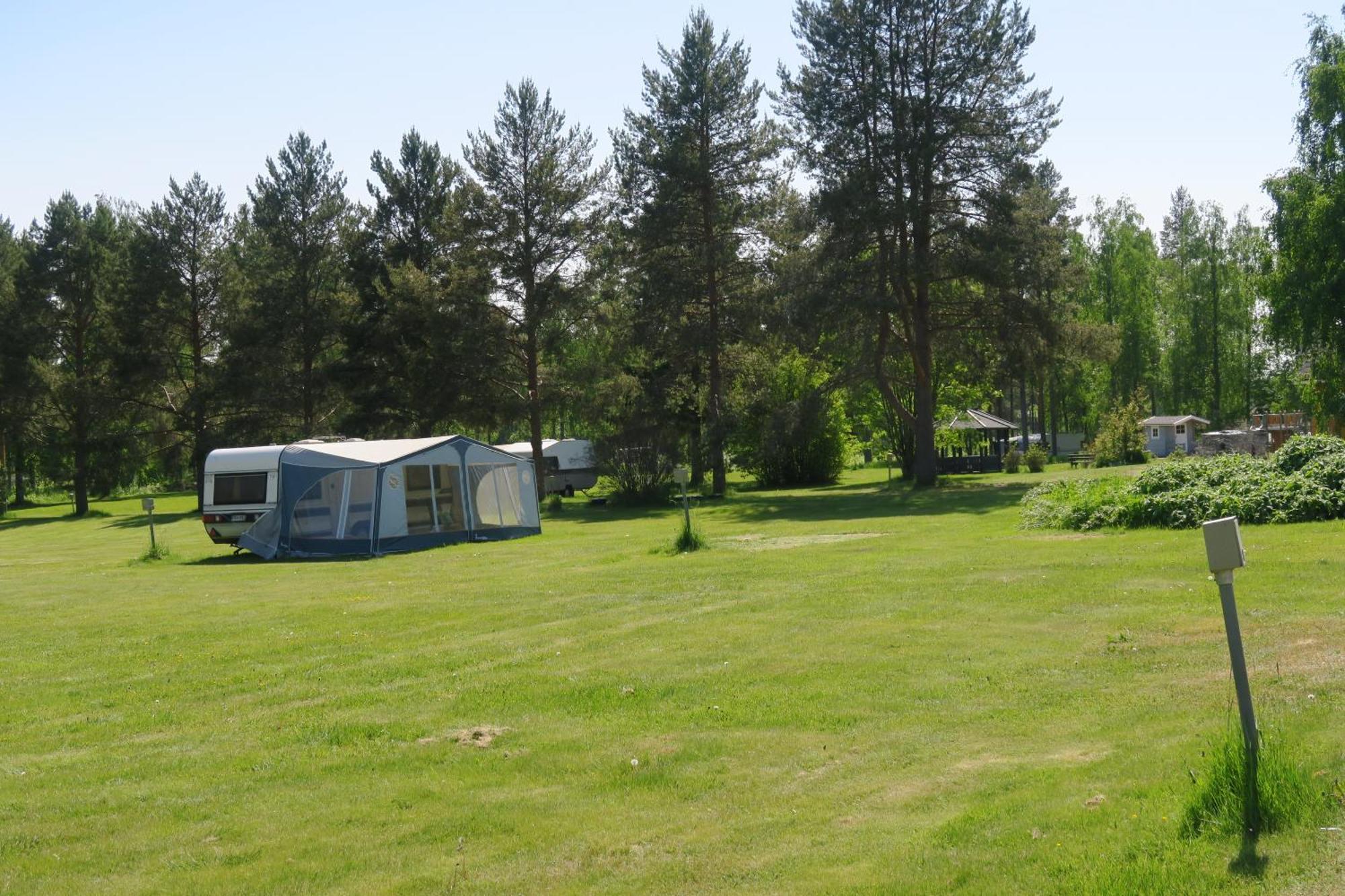 Marjoniemi Camping Hotel Hiidenniemi Ngoại thất bức ảnh